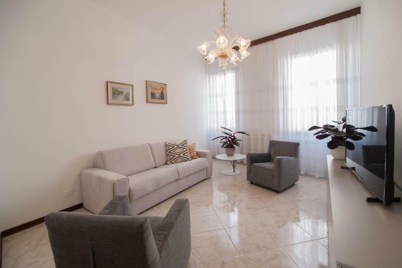 Riva Excelsior Apartment Veneza Exterior foto